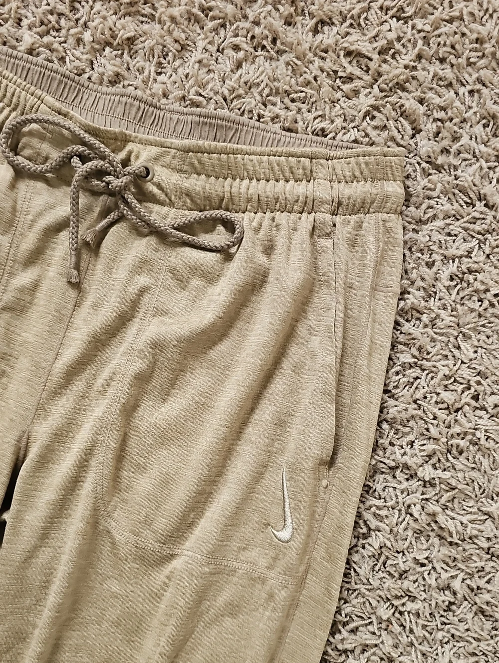 Nike Yoga Joggers Dri-Fit Small Pants Pull On Workout NEVER WORN